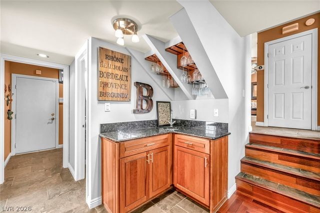 8701 Isola Drive, Las Vegas, NV 89117
