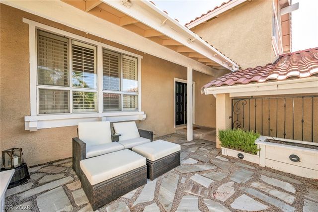 8701 Isola Drive, Las Vegas, NV 89117