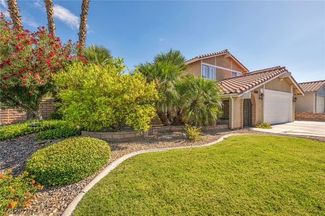 8701 Isola Drive, Las Vegas, NV 89117