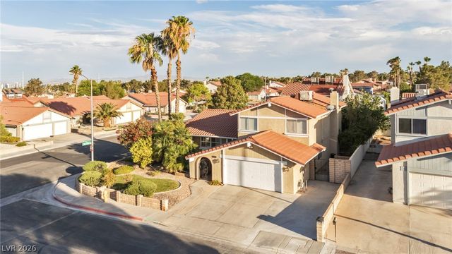 8701 Isola Drive, Las Vegas, NV 89117