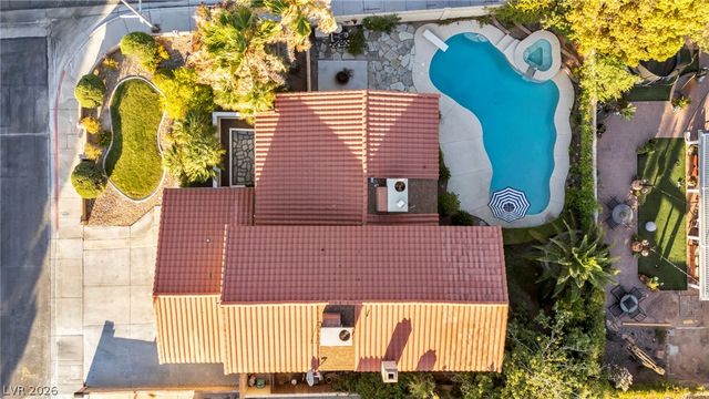 8701 Isola Drive, Las Vegas, NV 89117