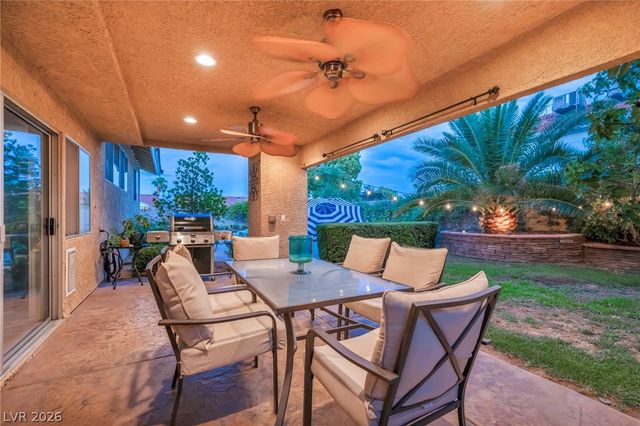 8701 Isola Drive, Las Vegas, NV 89117