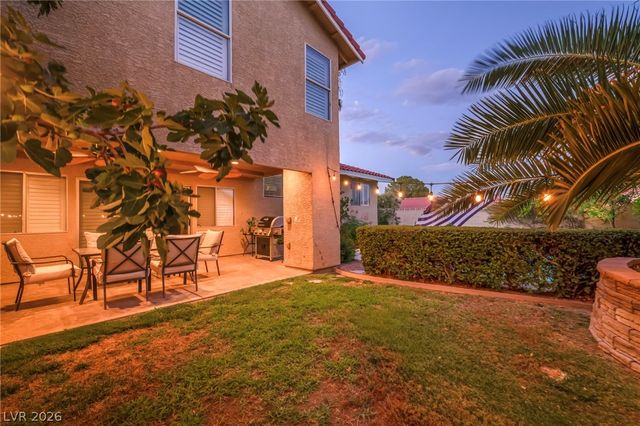 8701 Isola Drive, Las Vegas, NV 89117