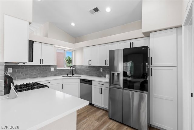 4705 Imperial Beach Avenue, North Las Vegas, NV 89032