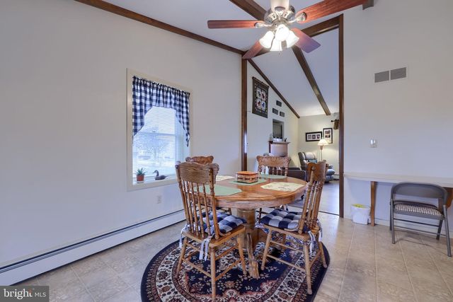 281 ROBIN DALE DR, Leola, PA 17540