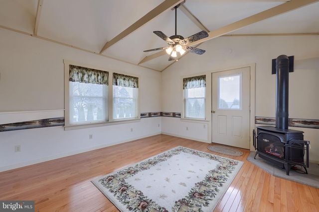 281 ROBIN DALE DR, Leola, PA 17540