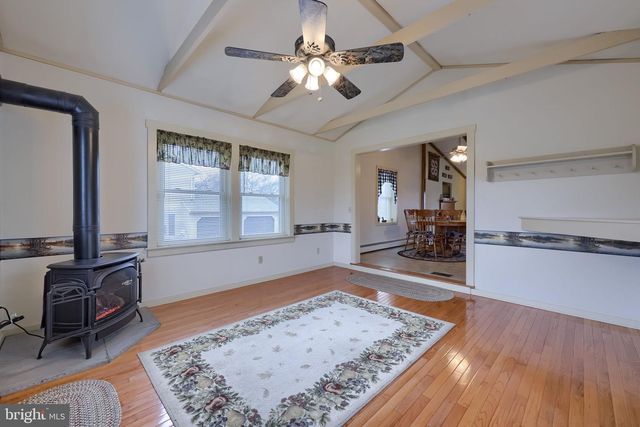 281 ROBIN DALE DR, Leola, PA 17540