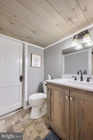 281 ROBIN DALE DR, Leola, PA 17540