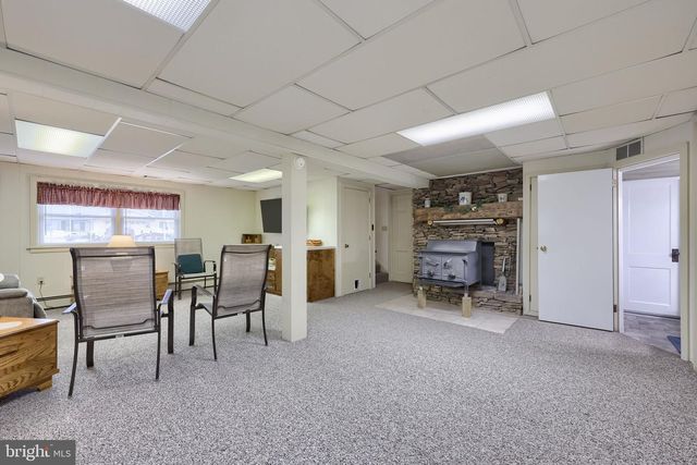 281 ROBIN DALE DR, Leola, PA 17540