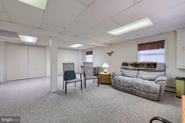 281 ROBIN DALE DR, Leola, PA 17540