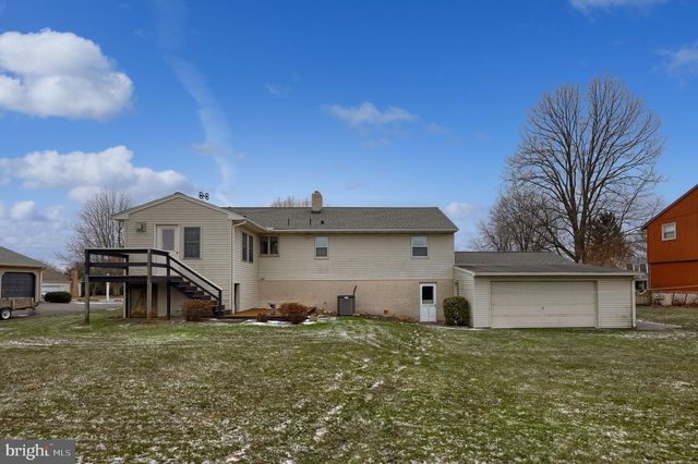 281 ROBIN DALE DR, Leola, PA 17540