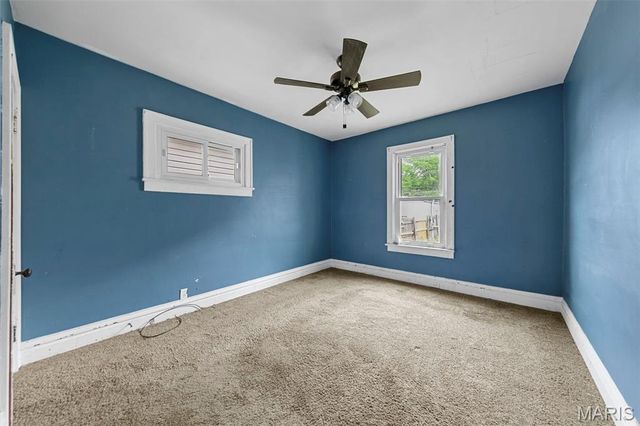 4081 Burgen Avenue, St Louis, MO 63116