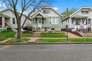 4081 Burgen Avenue, St Louis, MO 63116