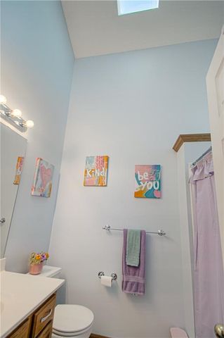 8637 NE 112th Street, Kansas City, MO 64157