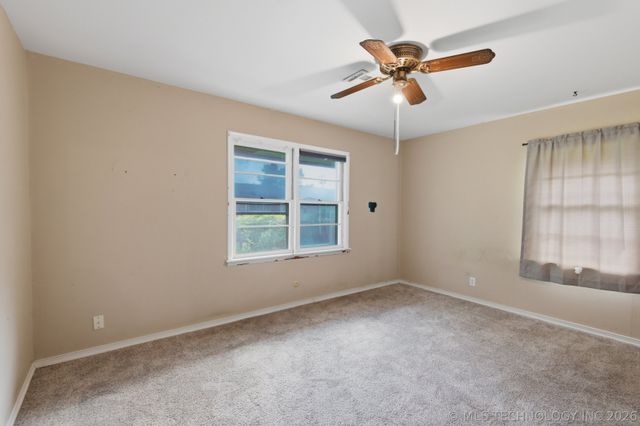 1809 Fremont Road, Bartlesville, OK 74006