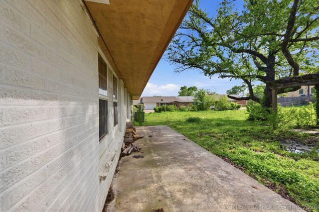 1809 Fremont Road, Bartlesville, OK 74006