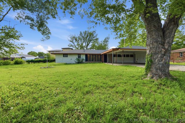 1809 Fremont Road, Bartlesville, OK 74006