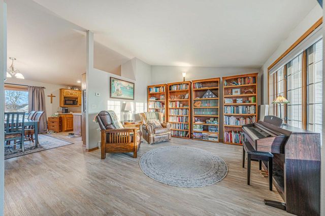 N1337 FAIRWINDS DRIVE, Greenville, WI 54942