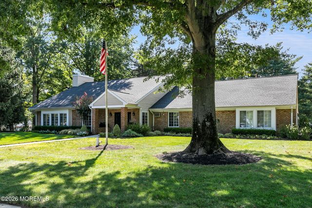 146 Viburnum Terrace, Middletown, NJ 07748