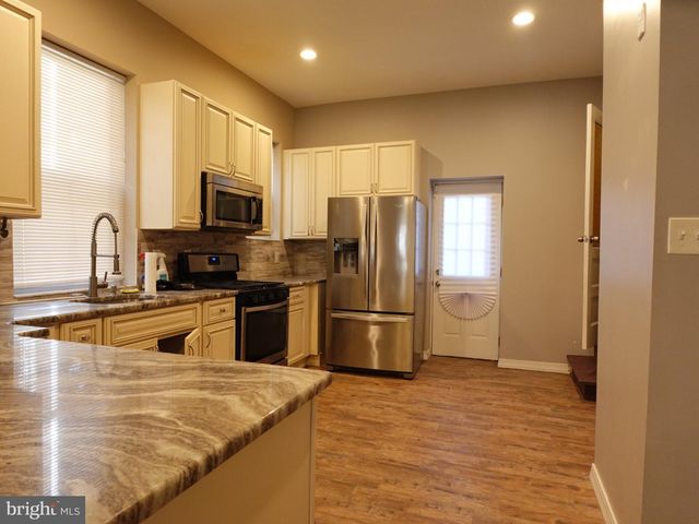 5107 N 15TH ST, Philadelphia, PA 19141
