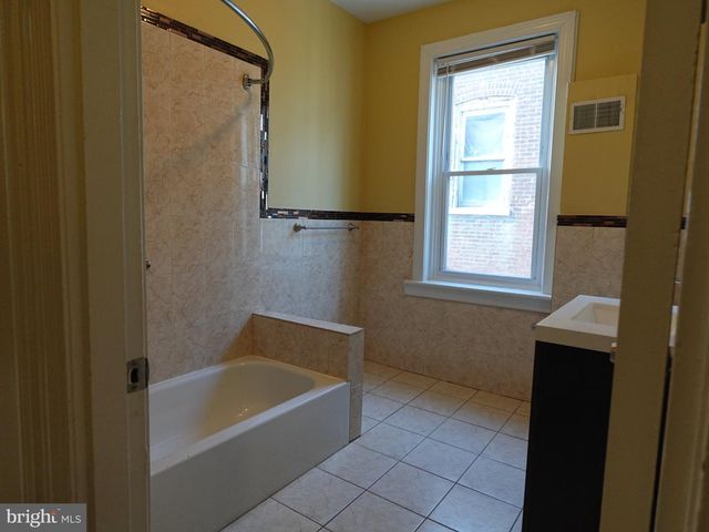 5107 N 15TH ST, Philadelphia, PA 19141