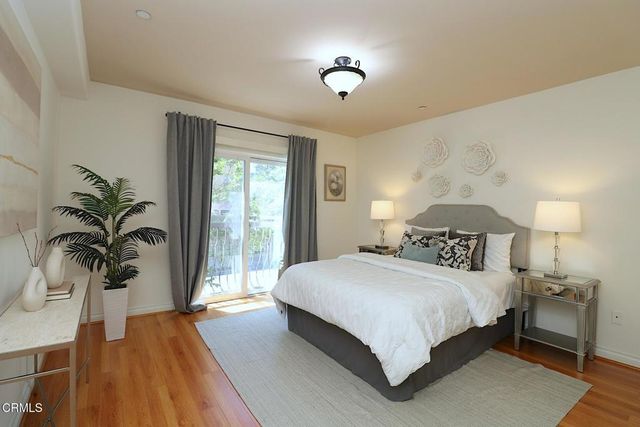 3855 Ingraham Street 204, Los Angeles, CA 90005