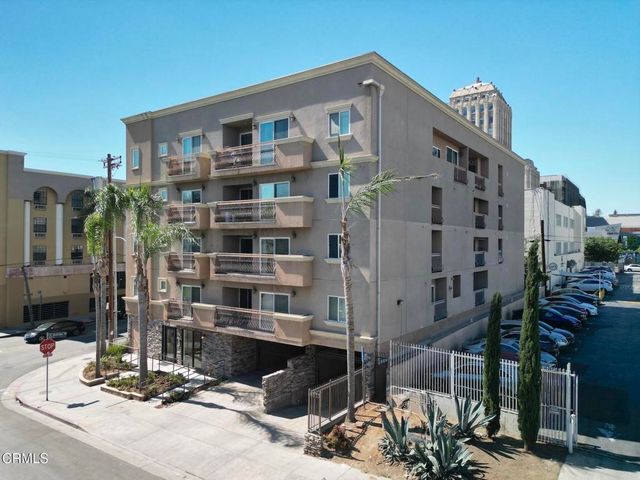 3855 Ingraham Street 204, Los Angeles, CA 90005