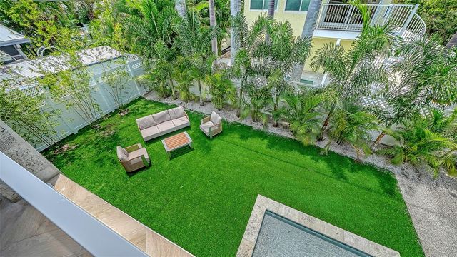 2908 AVENUE B, Bradenton Beach, FL 34217