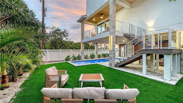2908 AVENUE B, Bradenton Beach, FL 34217