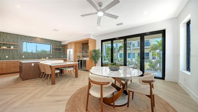2908 AVENUE B, Bradenton Beach, FL 34217