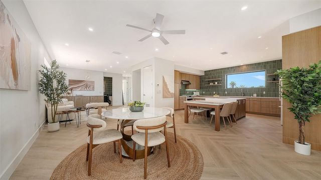 2908 AVENUE B, Bradenton Beach, FL 34217