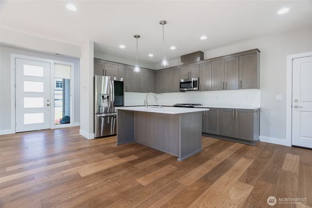 12570 51st Place SE, Tukwila, WA 98178