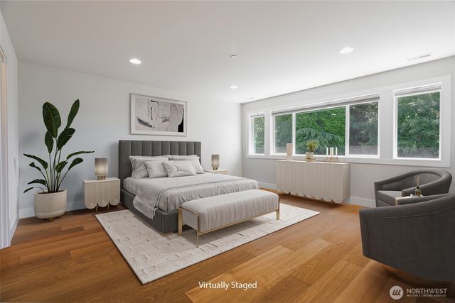 12570 51st Place SE, Tukwila, WA 98178