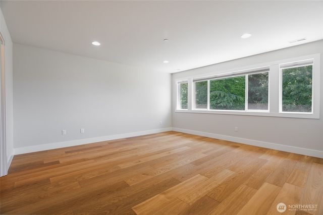 12570 51st Place SE, Tukwila, WA 98178