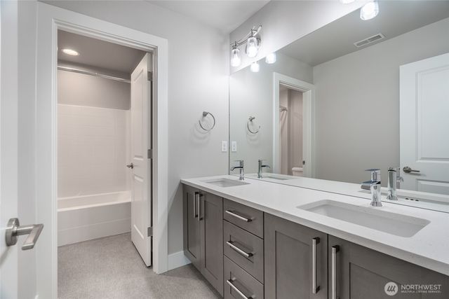 12570 51st Place SE, Tukwila, WA 98178