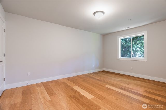 12570 51st Place SE, Tukwila, WA 98178