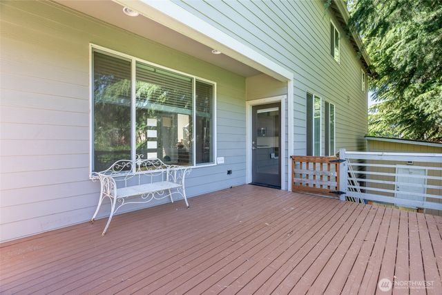12570 51st Place SE, Tukwila, WA 98178