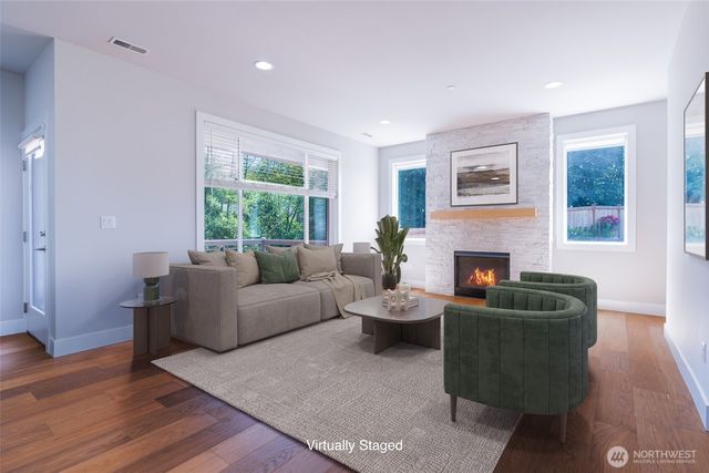 12570 51st Place SE, Tukwila, WA 98178