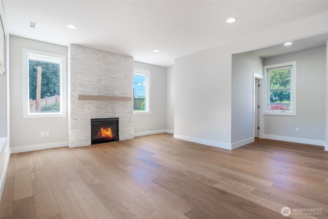 12570 51st Place SE, Tukwila, WA 98178