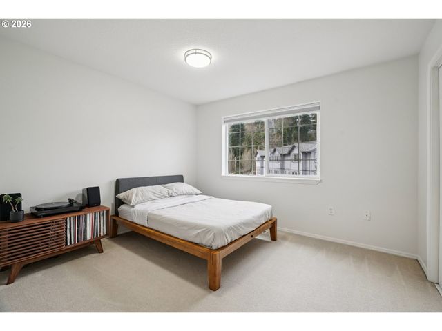 4818 Sw 2ND Ct, Portland, OR 97239