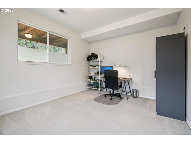 4818 Sw 2ND Ct, Portland, OR 97239