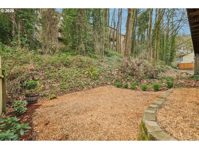 4818 Sw 2ND Ct, Portland, OR 97239