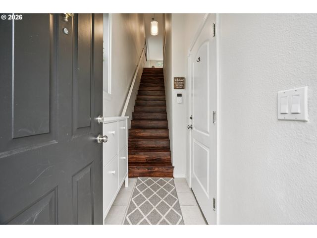 4818 Sw 2ND Ct, Portland, OR 97239