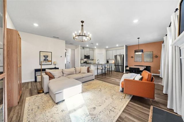 4041 Dean Grove Way, Loganville, GA 30052