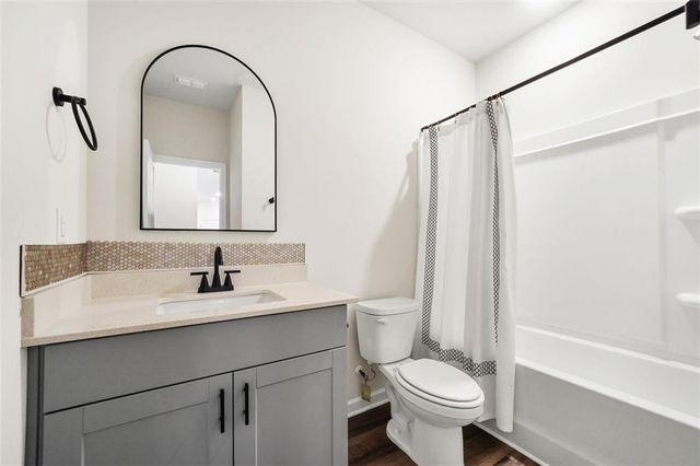 4041 Dean Grove Way, Loganville, GA 30052