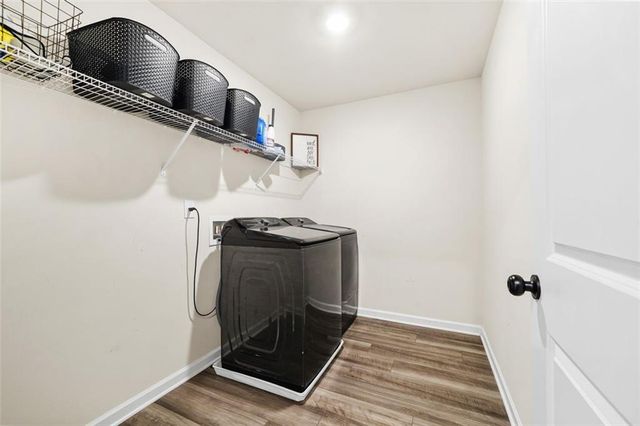 4041 Dean Grove Way, Loganville, GA 30052