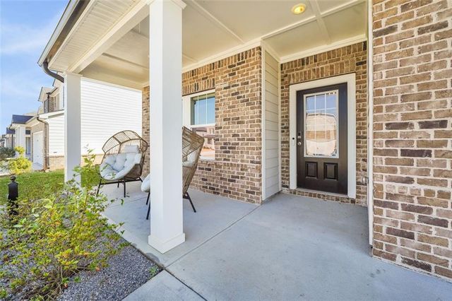 4041 Dean Grove Way, Loganville, GA 30052