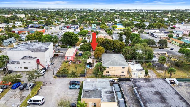 617 N H Street, Lake Worth Beach, FL 33460