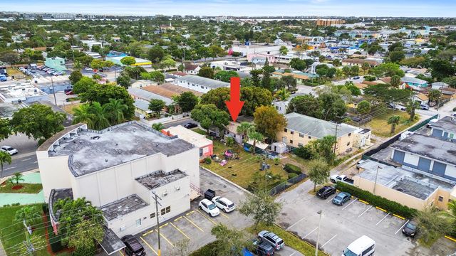617 N H Street, Lake Worth Beach, FL 33460