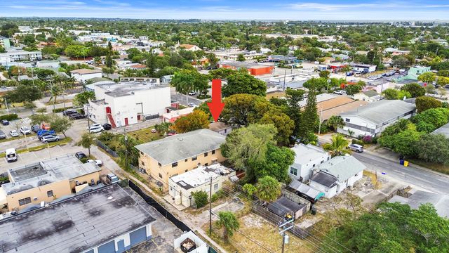 617 N H Street, Lake Worth Beach, FL 33460